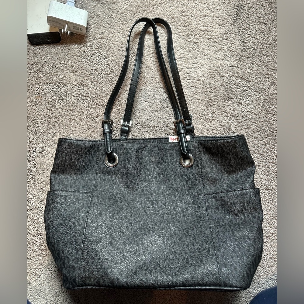 Brand new authentic Michael kors tote bag